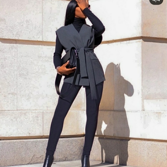 Sold - Picture 3 of 11